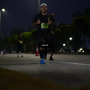 Runner Photo 5472234