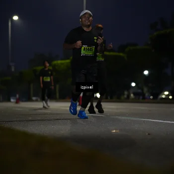 Runner Photo 5472242
