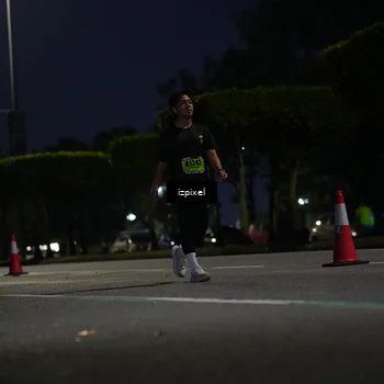 Runner Photo 5472257