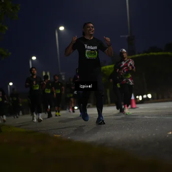 Runner Photo 5472308
