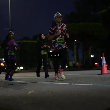 Runner Photo 5472335