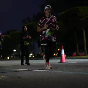 Runner Photo 5472350