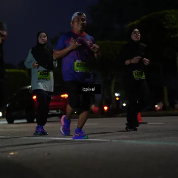 Runner Photo 5472360