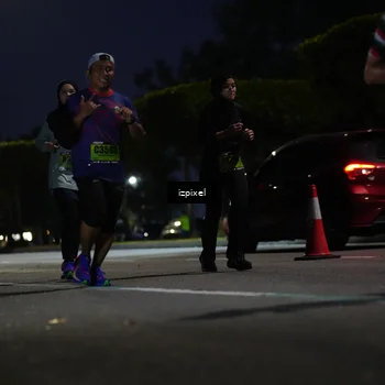 Runner Photo 5472369