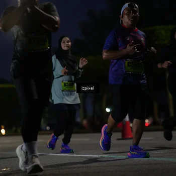 Runner Photo 5472376