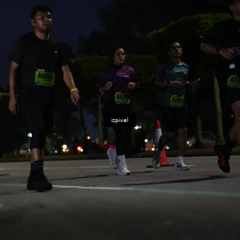 Runner Photo 5472402