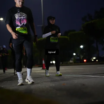 Runner Photo 5472464