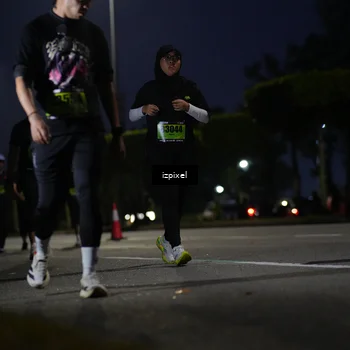 Runner Photo 5472470