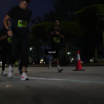 Runner Photo 5472501