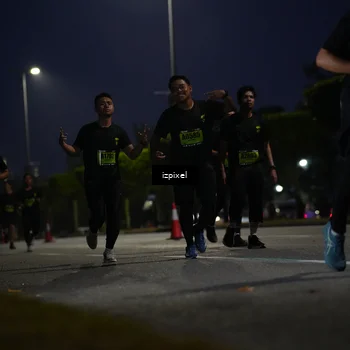Runner Photo 5472512