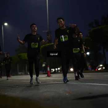 Runner Photo 5472521