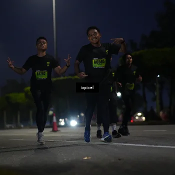 Runner Photo 5472523