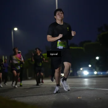 Runner Photo 5472577