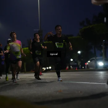 Runner Photo 5472580