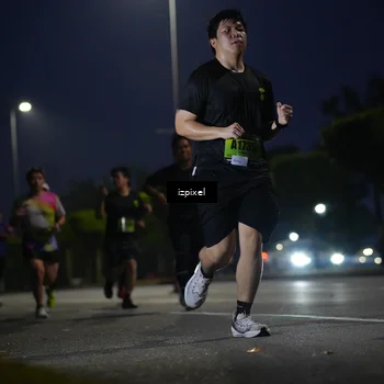 Runner Photo 5472592
