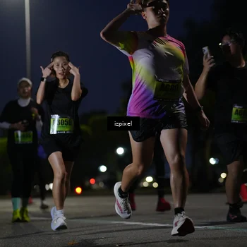 Runner Photo 5472615