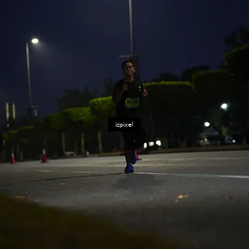 Runner Photo 5472699