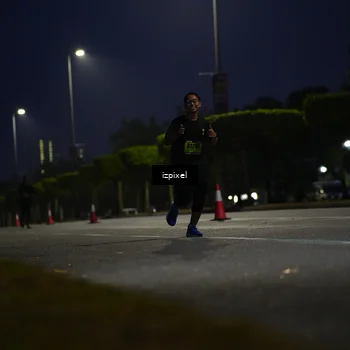 Runner Photo 5472721
