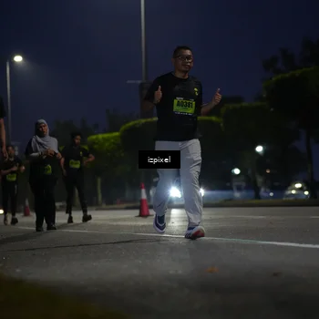 Runner Photo 5472727