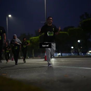 Runner Photo 5472733