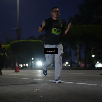 Runner Photo 5472746