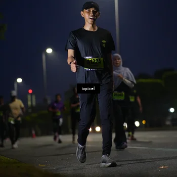 Runner Photo 5472756