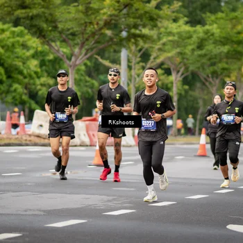 Runner Photo 5472863