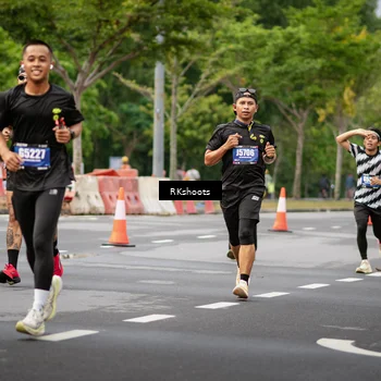 Runner Photo 5472898