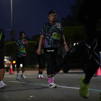 Runner Photo 5472911