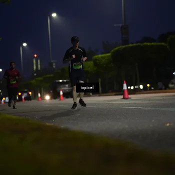Runner Photo 5473040