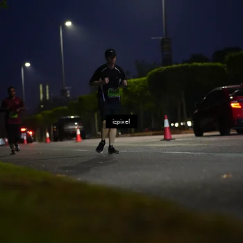 Runner Photo 5473052