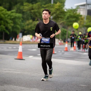 Runner Photo 5473058