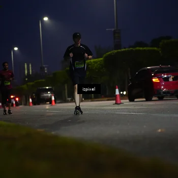 Runner Photo 5473067