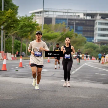 Runner Photo 5473163