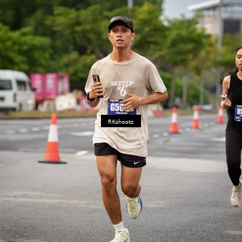 Runner Photo 5473164