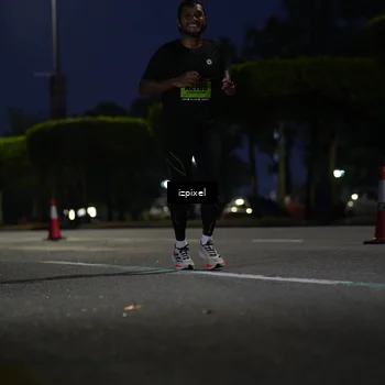 Runner Photo 5473183