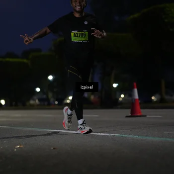 Runner Photo 5473187