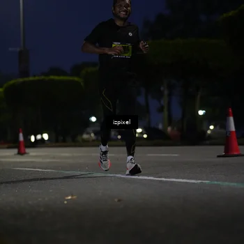 Runner Photo 5473189