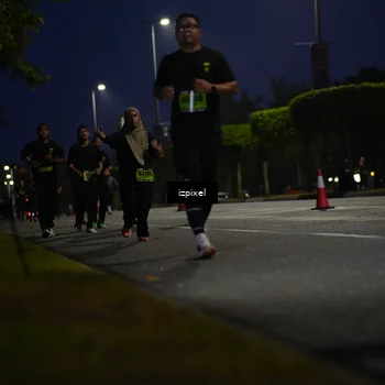 Runner Photo 5473266