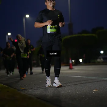 Runner Photo 5473276
