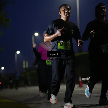 Runner Photo 5473346