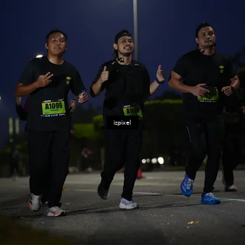Runner Photo 5473350