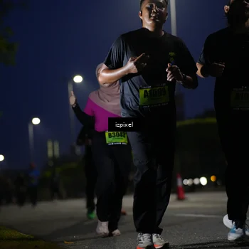 Runner Photo 5473358