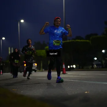 Runner Photo 5473438