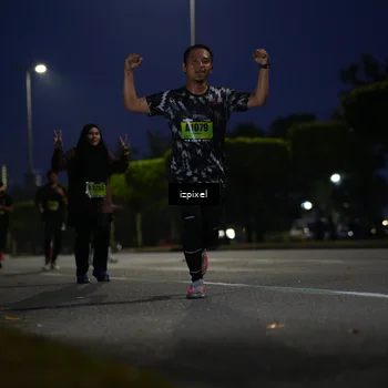 Runner Photo 5473483