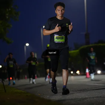 Runner Photo 5473585