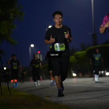 Runner Photo 5473588