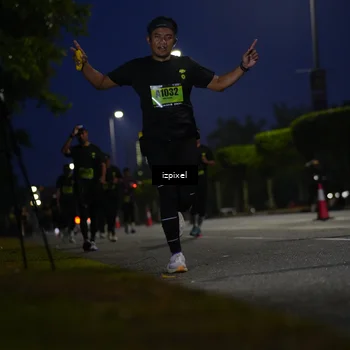 Runner Photo 5473789