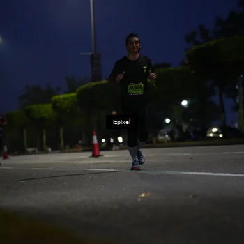 Runner Photo 5473791