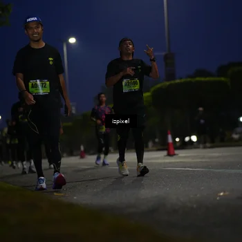 Runner Photo 5473823